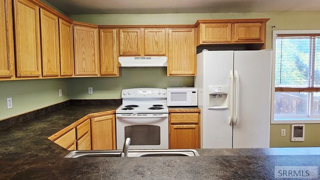 Image 7 of property listing at 334 Catherine Lane, Salmon, ID 83467