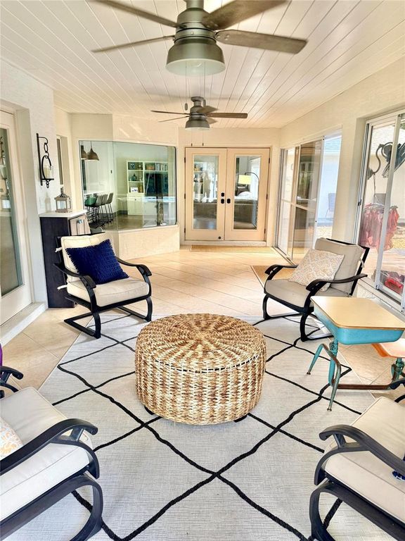 Image 14 of property listing at 4100 SE 53RD COURT, Ocala, FL 34480