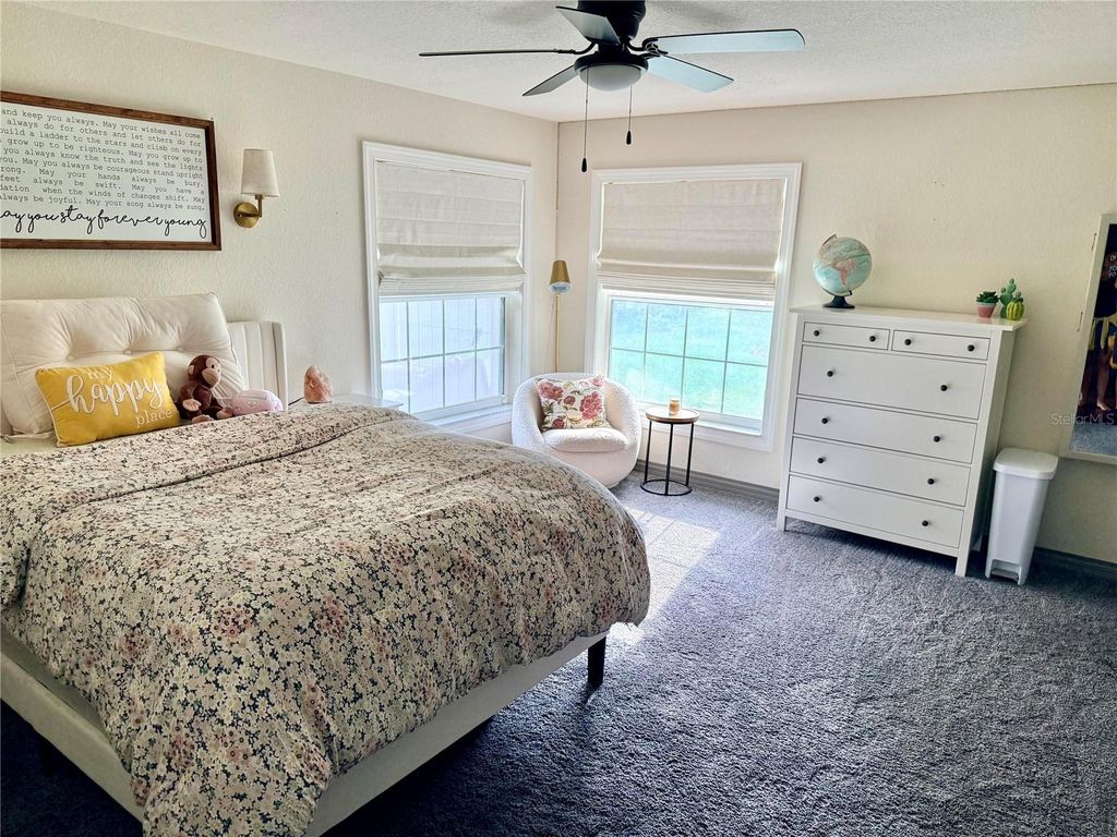 Image 20 of property listing at 4100 SE 53RD COURT, Ocala, FL 34480
