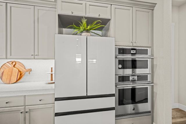 3524 Deer Park Dr, Folsom, CA 95630