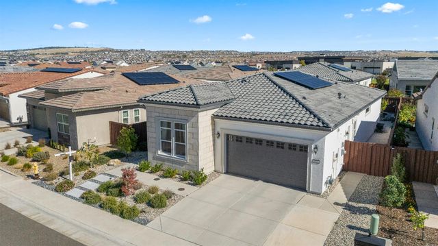 3524 Deer Park Dr, Folsom, CA 95630