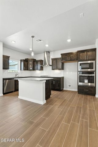 5736 Adamsville Avenue, El Paso, TX 79934