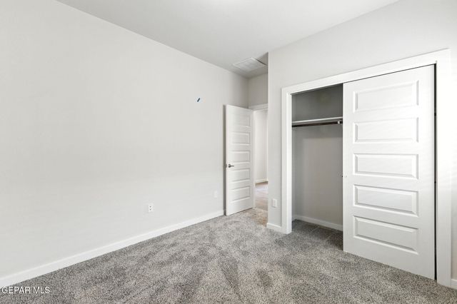 5736 Adamsville Avenue, El Paso, TX 79934