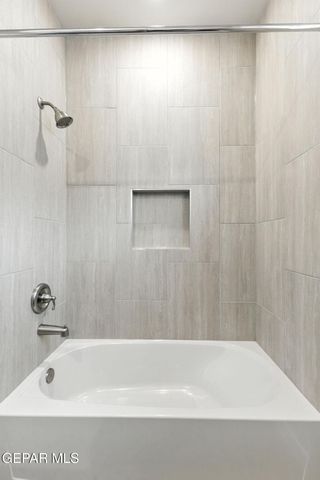 5736 Adamsville Avenue, El Paso, TX 79934