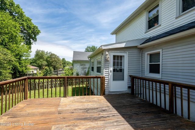 4618 Grandview Dr, Louisville, KY 40216