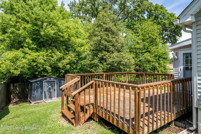 4618 Grandview Dr, Louisville, KY 40216