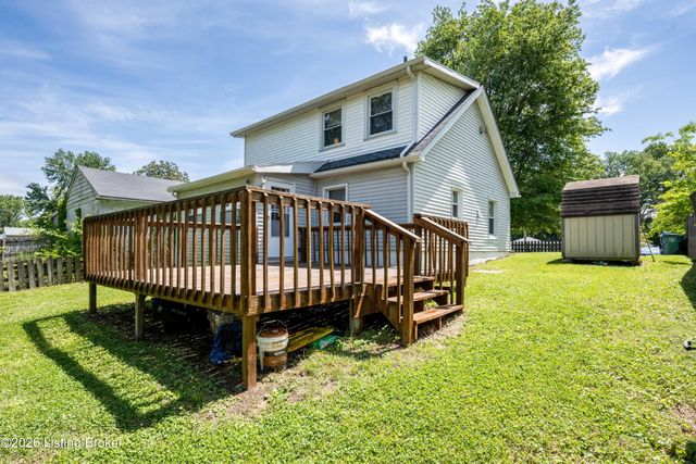 4618 Grandview Dr, Louisville, KY 40216