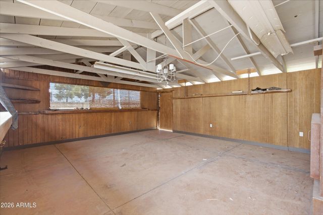 2744 W MARYLAND Avenue, Phoenix, AZ 85017