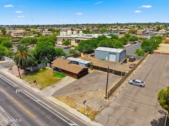 2744 W MARYLAND Avenue, Phoenix, AZ 85017
