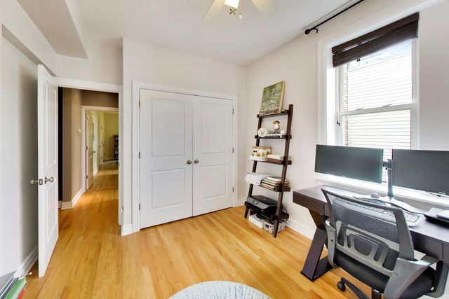 2215 W FOSTER Avenue 3, Chicago, IL 60625
