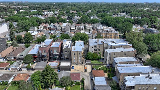2215 W FOSTER Avenue 3, Chicago, IL 60625