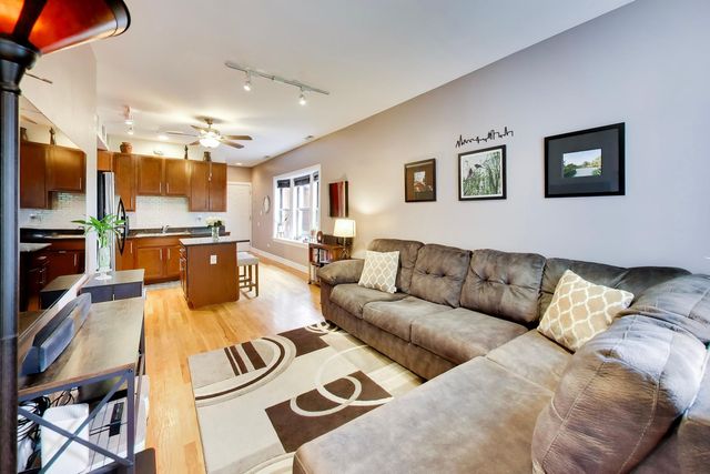 2215 W FOSTER Avenue 3, Chicago, IL 60625