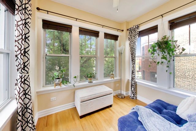 2215 W FOSTER Avenue 3, Chicago, IL 60625