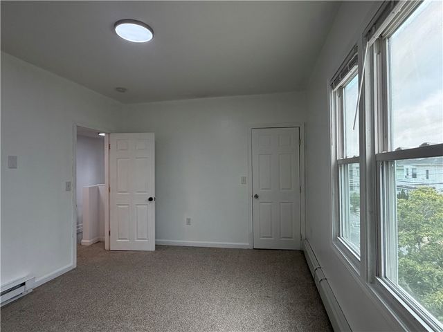 38 Marion Avenue N, Providence, RI 02905