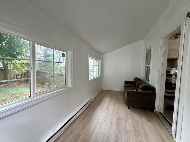38 Marion Avenue N, Providence, RI 02905
