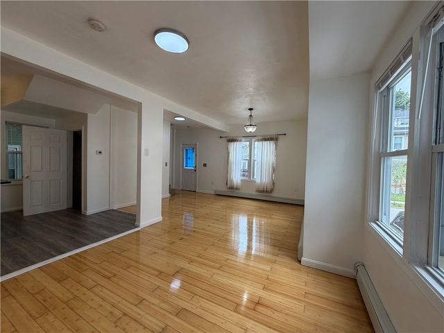 38 Marion Avenue N, Providence, RI 02905