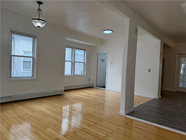 38 Marion Avenue N, Providence, RI 02905