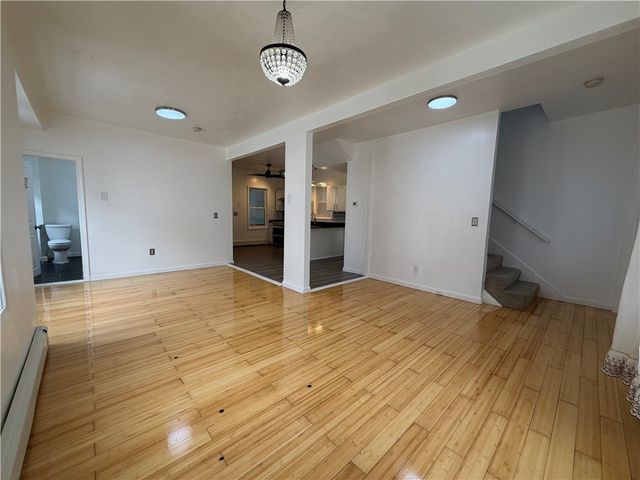 38 Marion Avenue N, Providence, RI 02905