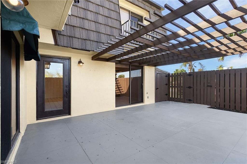 5590 Woodrose CT 4, FORT MYERS, FL 33907 — photo 2