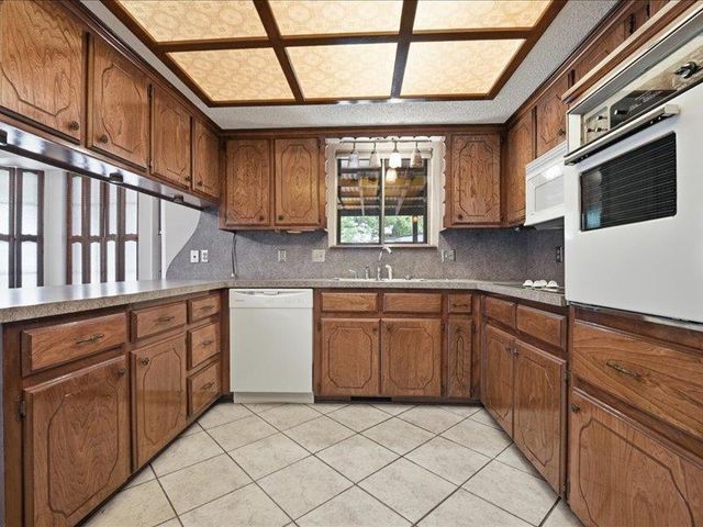 6306 NW 31st Terrace, Bethany, OK 73008