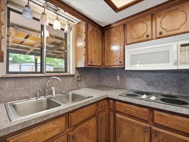 6306 NW 31st Terrace, Bethany, OK 73008