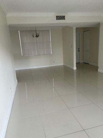 3590 Blue Lake Drive 305, Pompano Beach, FL 33064