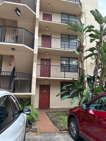 3590 Blue Lake Drive 305, Pompano Beach, FL 33064