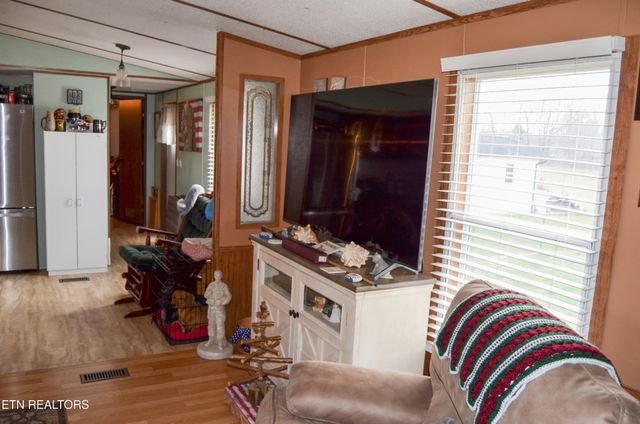 11440 Highway 70 W, Sparta, TN 38583