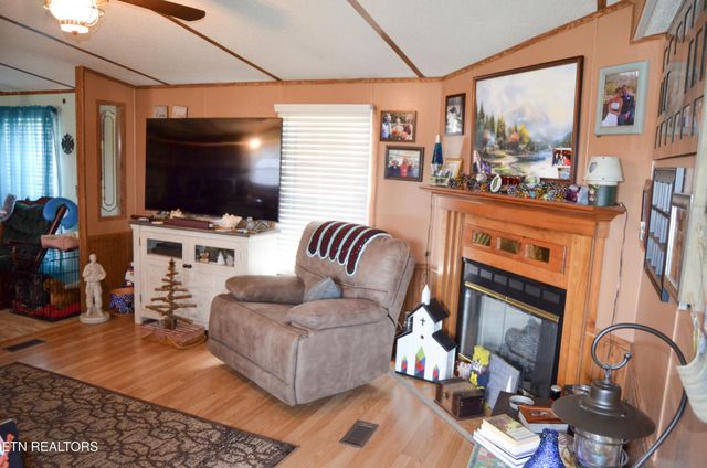 11440 Highway 70 W, Sparta, TN 38583