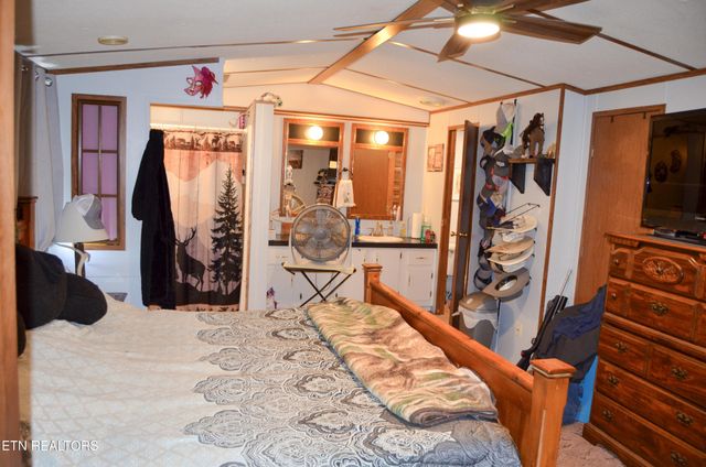 11440 Highway 70 W, Sparta, TN 38583