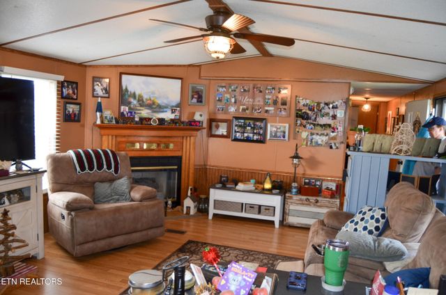 11440 Highway 70 W, Sparta, TN 38583