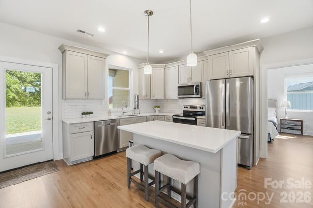 27636 Taylor Lane, Albemarle, NC 28001