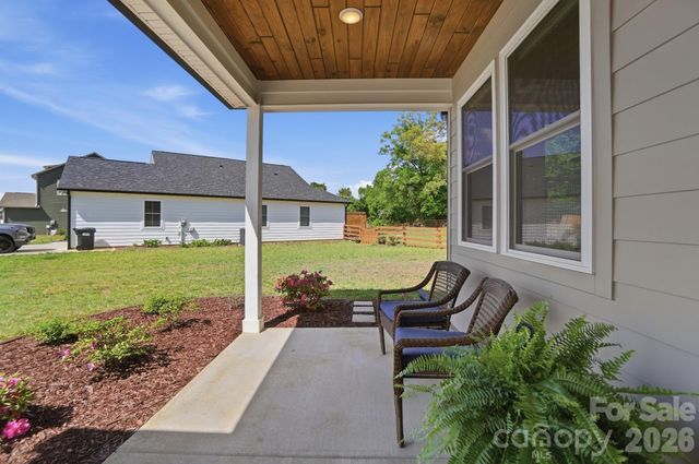 27636 Taylor Lane, Albemarle, NC 28001