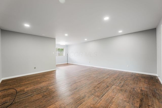 1582 Stouder Drive, Reynoldsburg, OH 43068