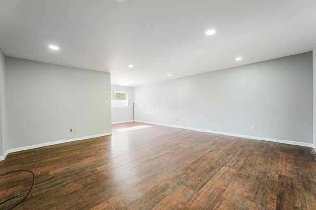 1582 Stouder Drive, Reynoldsburg, OH 43068