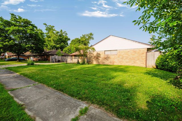 1582 Stouder Drive, Reynoldsburg, OH 43068