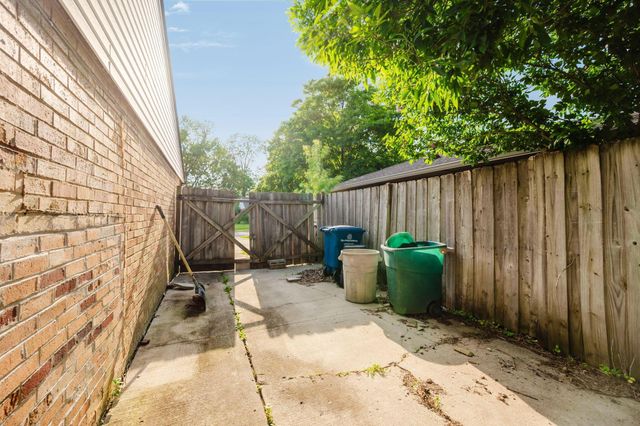 1582 Stouder Drive, Reynoldsburg, OH 43068