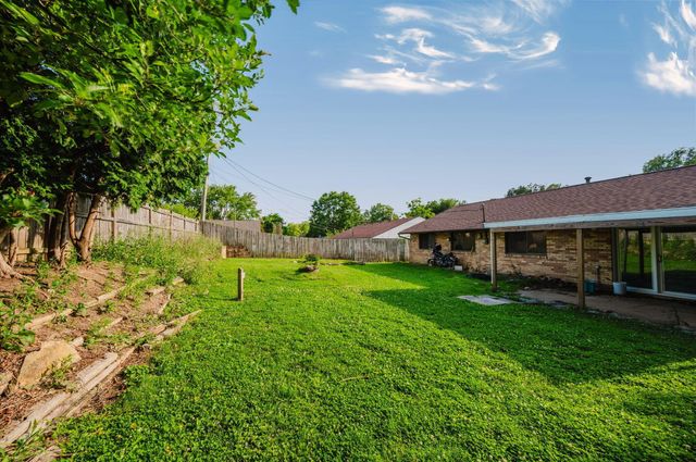 1582 Stouder Drive, Reynoldsburg, OH 43068