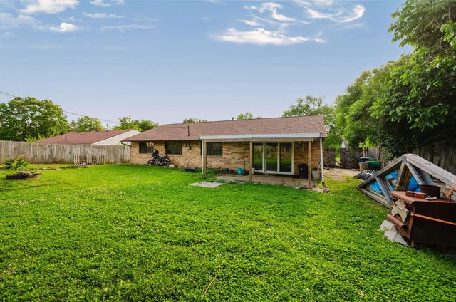 1582 Stouder Drive, Reynoldsburg, OH 43068