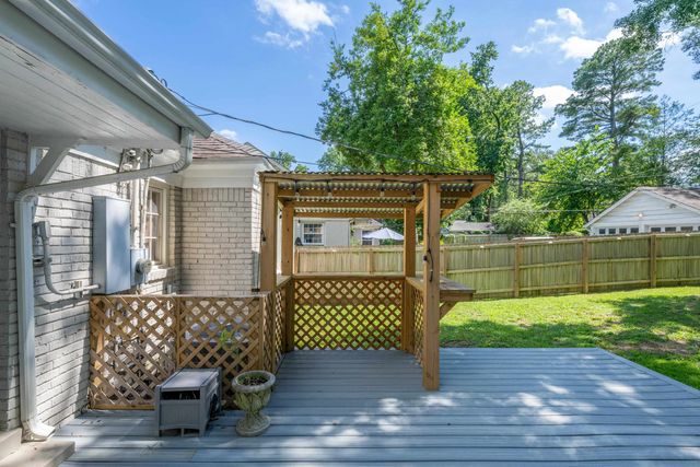 37 S ALICIA DR, Memphis, TN 38112