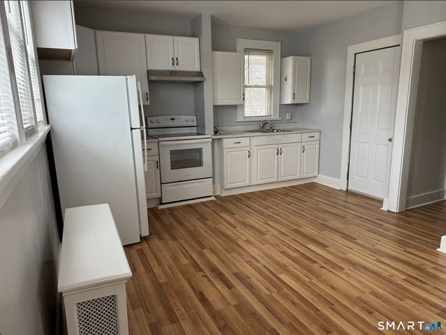 285 Clover Street 2, Stratford, CT 06614