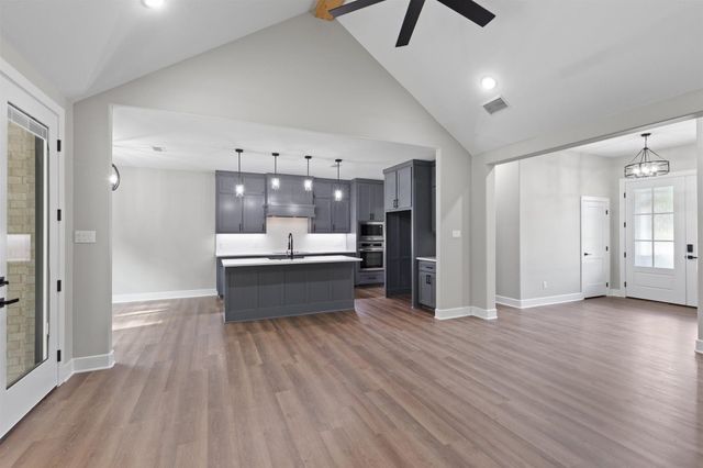 138 Heather Ln, New Diana, TX 75640