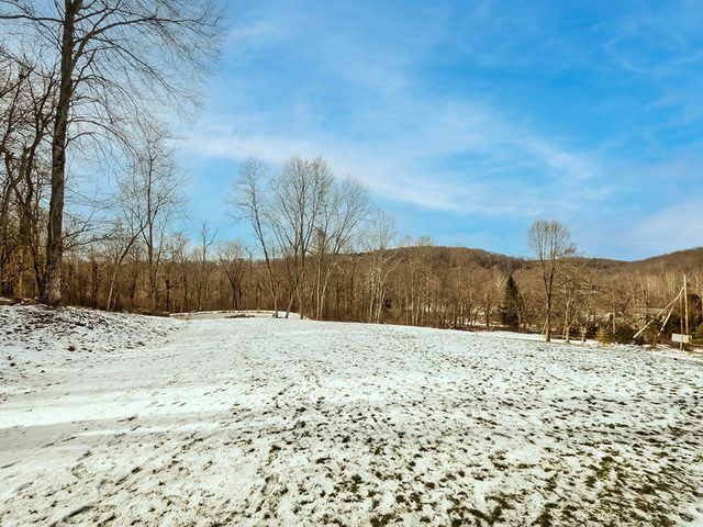 267 Reibold Rd, Forward Twp, PA 16053