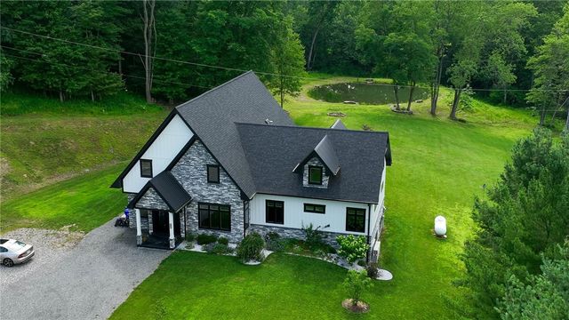 267 Reibold Rd, Forward Twp, PA 16053