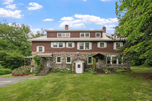1 Foster Place, Claremont, NH 03743