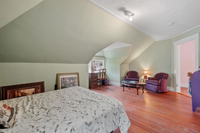 1 Foster Place, Claremont, NH 03743