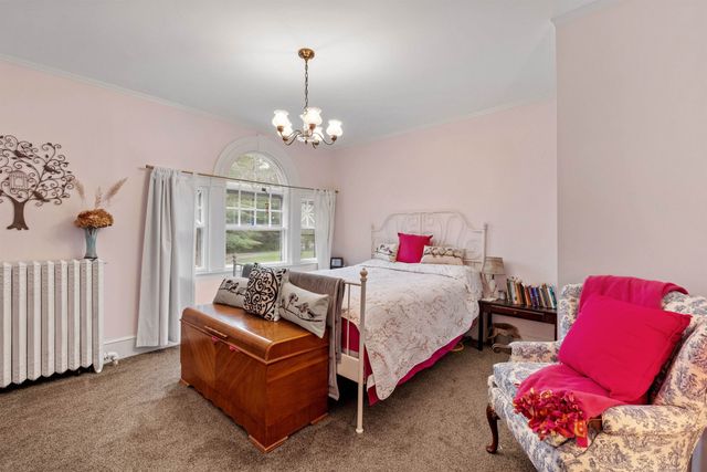 1 Foster Place, Claremont, NH 03743