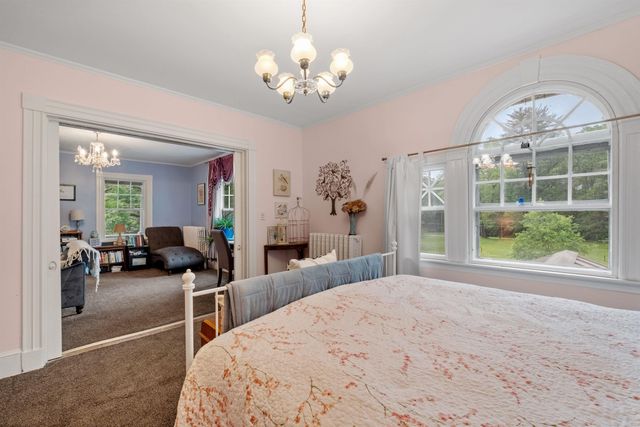 1 Foster Place, Claremont, NH 03743