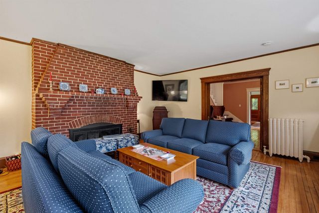 1 Foster Place, Claremont, NH 03743