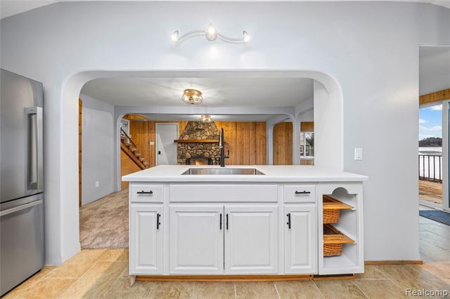 3080 Steeple Hill Road Road, White Lake, MI 48383